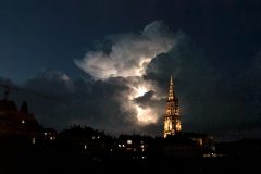 The truth about grandness