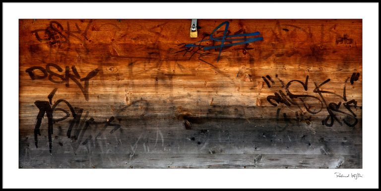 Writing on the treasure chest