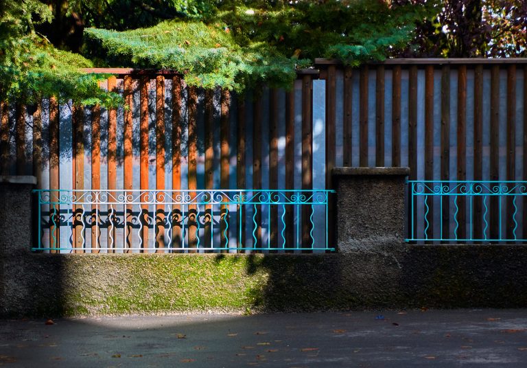 Fences are here to ignore or admire