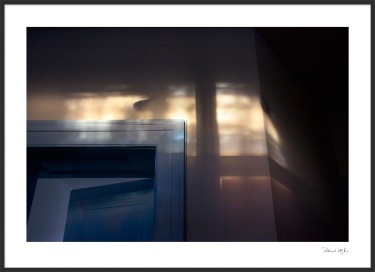 Raise your eyes to the ceiling